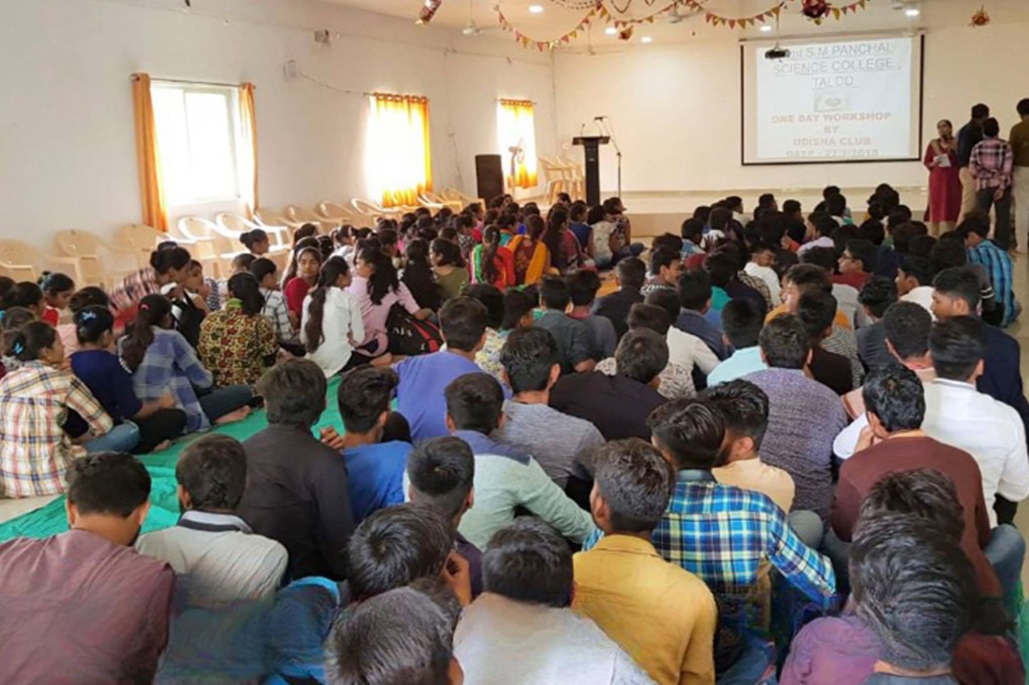  Smt S.M. Panchal Science College